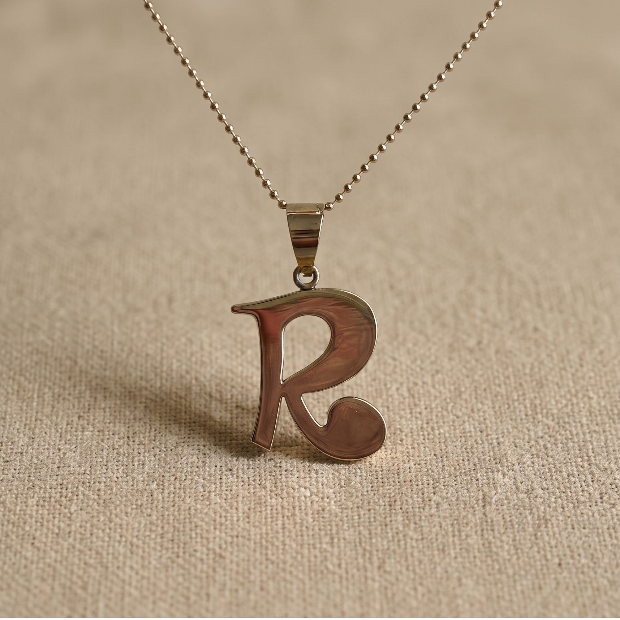 18K Gold Initial Charm - Letter R - Image 3